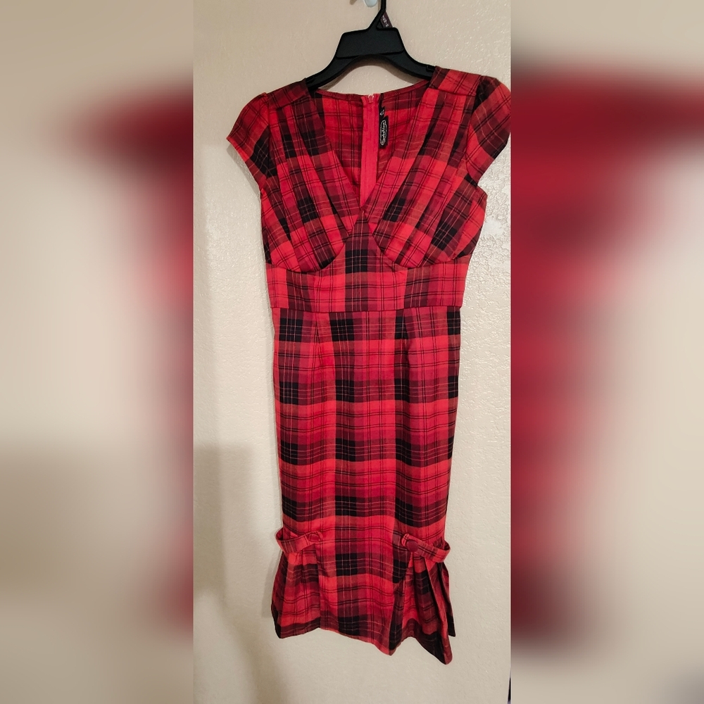 NWOT Voodoo Vixen Red and Black Plaid Midi Dress NEVER WORN